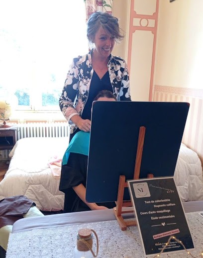 Conseil En Image & Relooking Et Boutique Vêtements Femmes Les Herbiers, Entraineur Personnel à Mouchamps