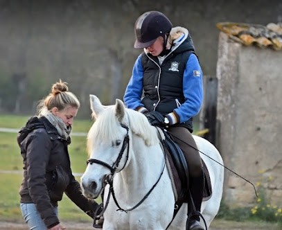 Marie Saint-Martin - Equitation, Entraineur Personnel à Montmerle-sur-Saône