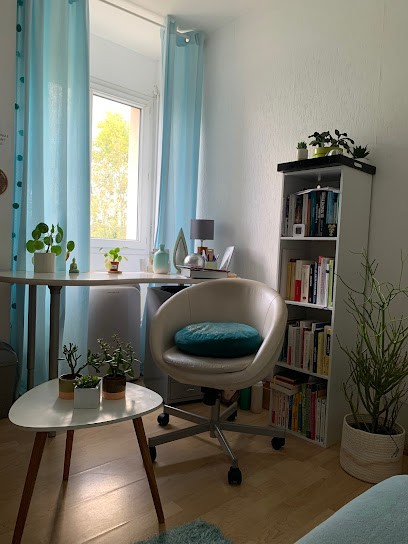 Pourquery Emmanuelle, Entraineur Personnel à Ussac